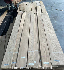 Corte de corona de madera de roble blanco Veneer de madera de roble 0,45 mm Calidad de muebles en stock